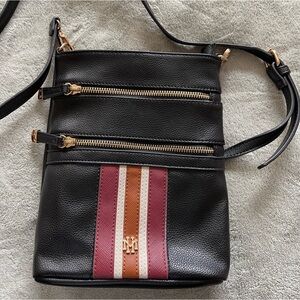 EUC Mark & Hall faux leather bag